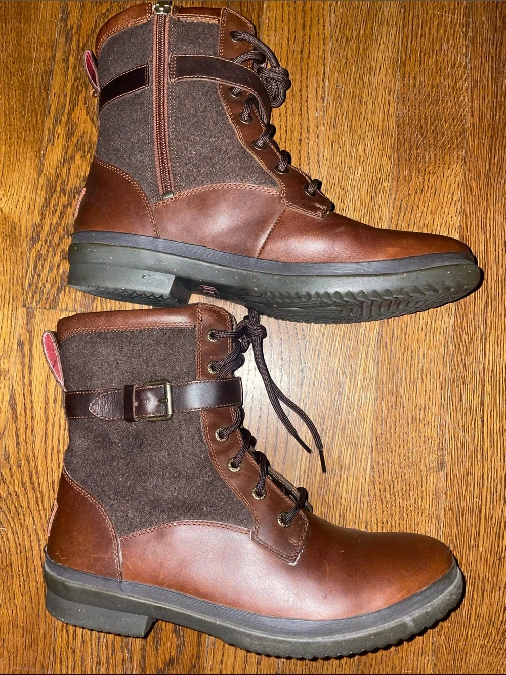 UGG Kesey boots